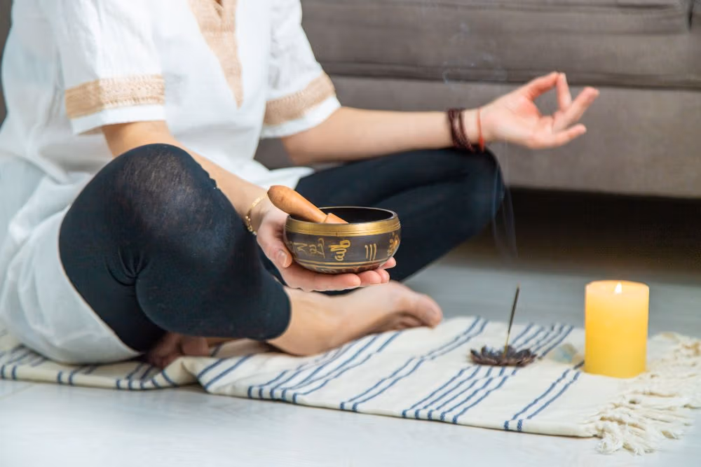 Meditación con cuencos tibetanos